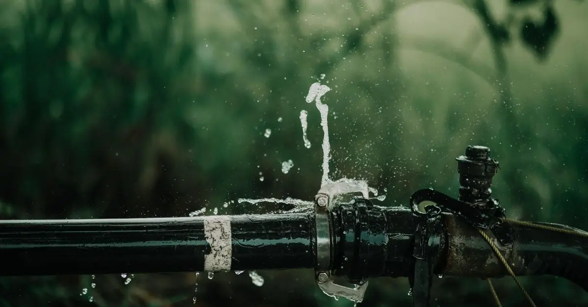 Comment détecter une fuite d'eau rapidement à Paris ?